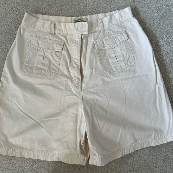 ST. JOHN’s BAY Shorts - Picture 1 of 4